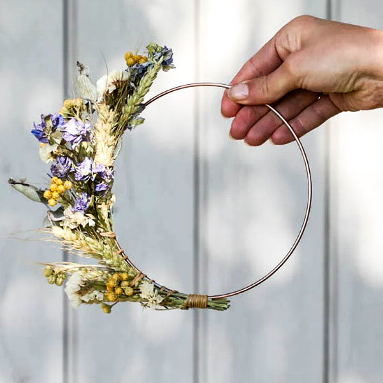 Dried Flower Spring Wreath | DIY at Home